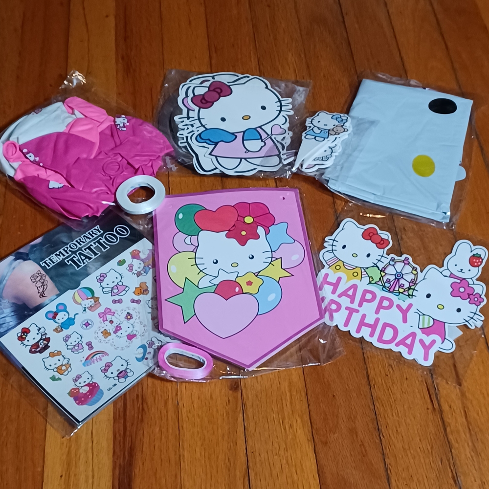 Hello Kitty Party Decoration Set